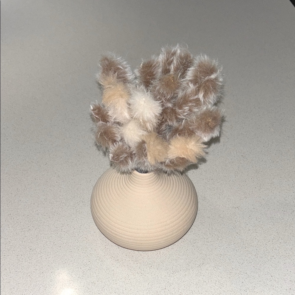 Elegant Tan and Cream Vase with Faux Pampas Grass